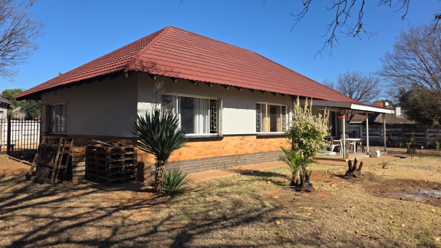 To Let 3 Bedroom Property for Rent in Stilfontein Ext 4 North West